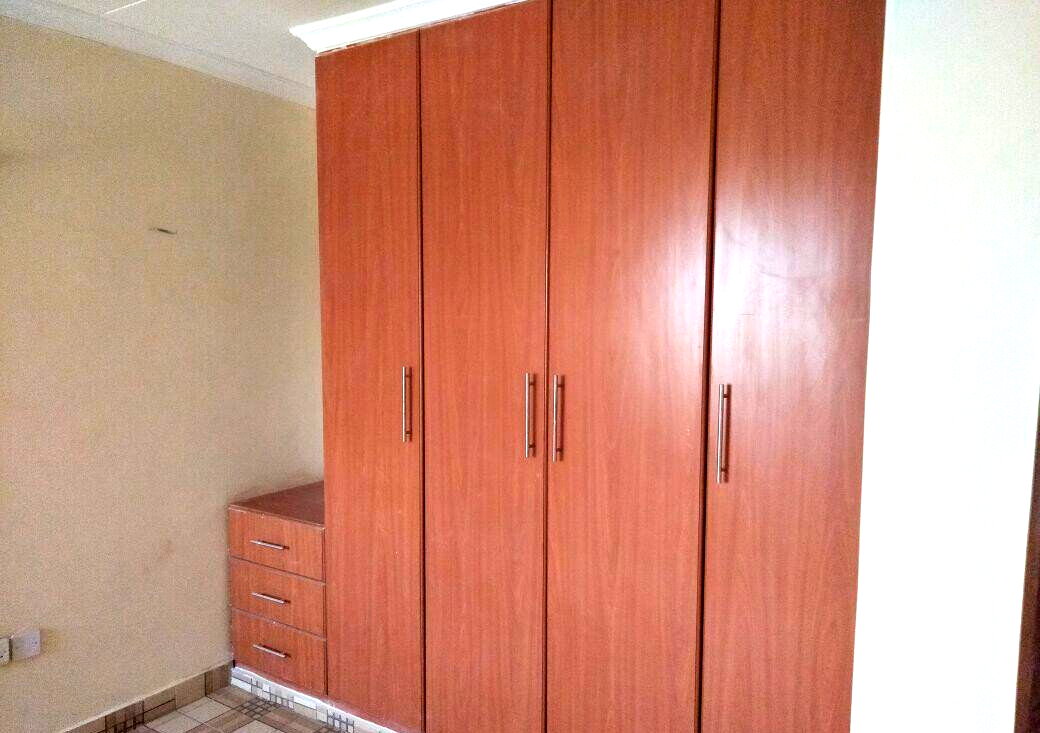 3 En-Suite Townhouse with DSQ on 1/8 Acre - Syokimau