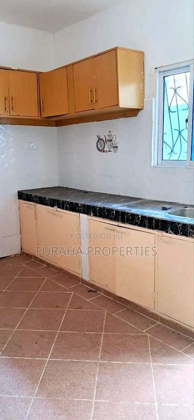 3bdrm Apartment in Bamburi for rent - Image 2