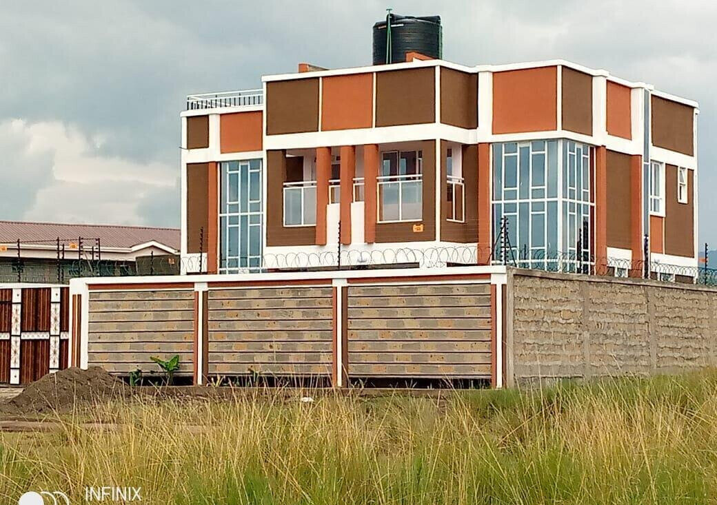 4BR Ensuite Townhouse with Rooftop Terrace - Barnabas, Nakuru