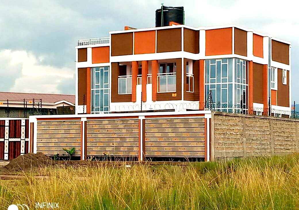 4BR Ensuite Townhouse with Rooftop Terrace - Barnabas, Nakuru