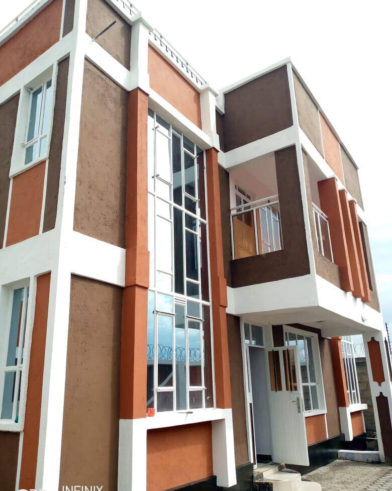 4BR Ensuite Townhouse with Rooftop Terrace - Barnabas, Nakuru