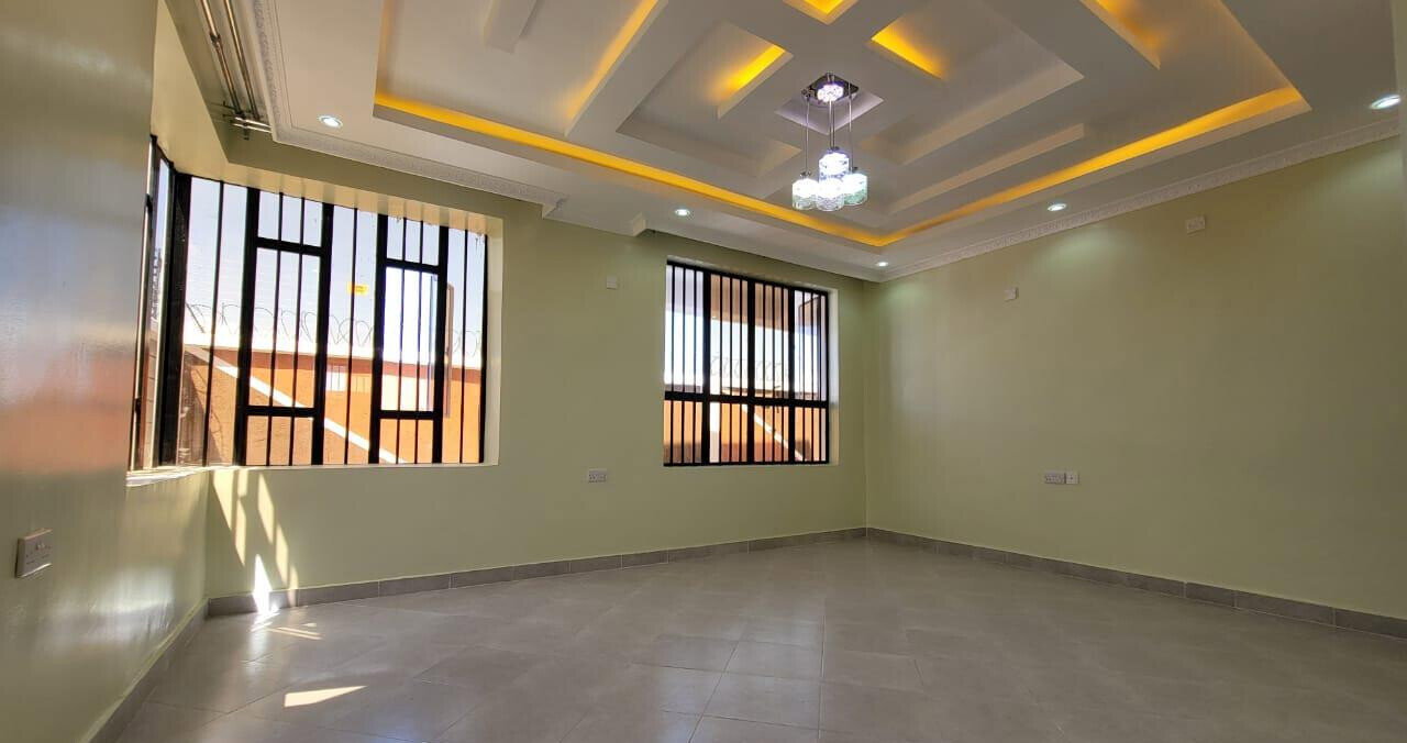4BR Ensuite Townhouse with Rooftop Terrace - Barnabas, Nakuru