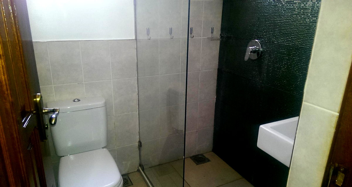 5-Ensuite Townhouse with Jacuzzi & Walk-In Closet - Lavington