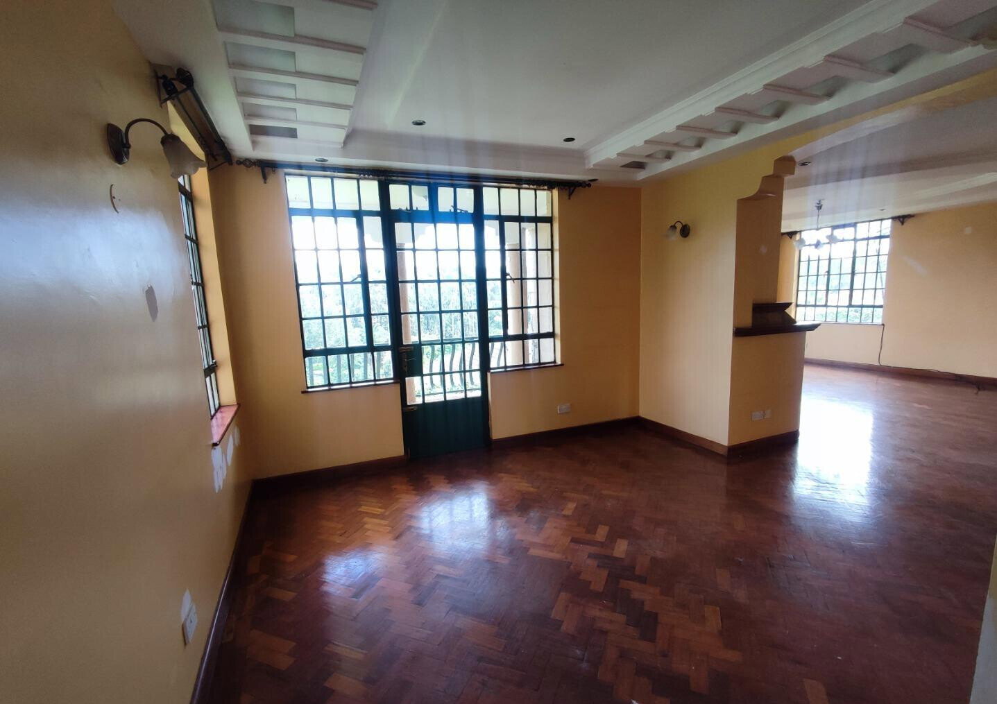 50x100 Plot 6BR Townhouse at KSh 350K