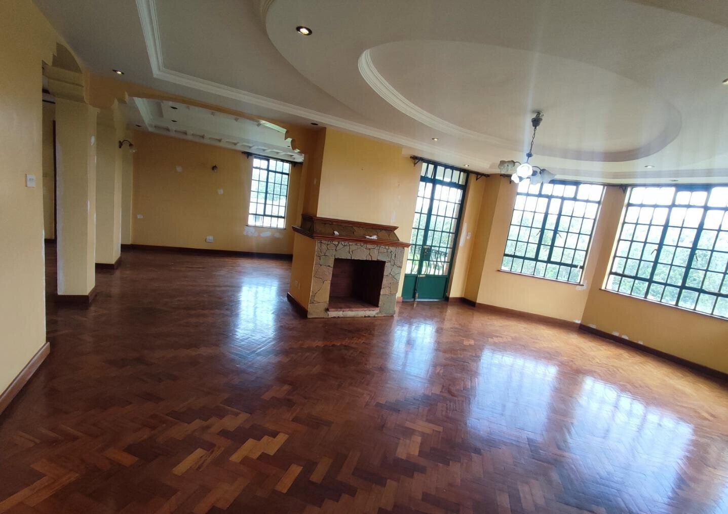 50x100 Plot 6BR Townhouse at KSh 350K