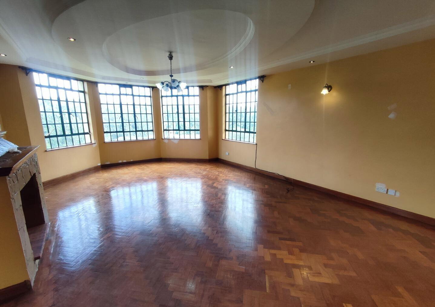 50x100 Plot 6BR Townhouse at KSh 350K