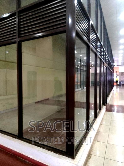 10000sqft Modern Office - Image 2
