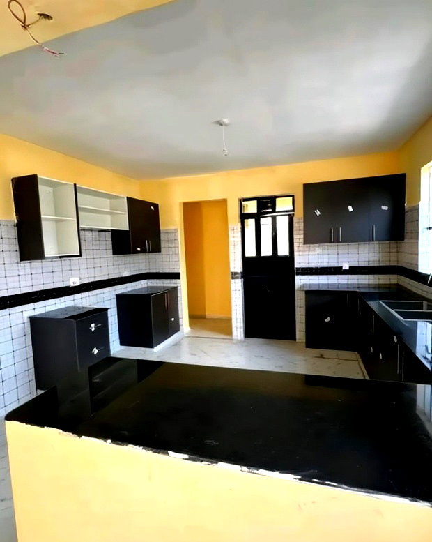3bdrm Bungalow in Yukos, Kitengela for sale