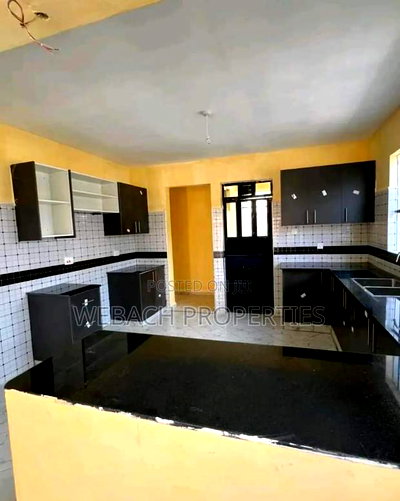 3bdrm Bungalow in Yukos, Kitengela for sale - Image 4