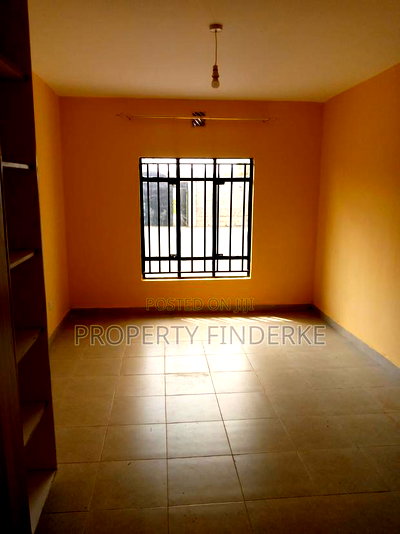 3bdrm Bungalow in Kitengela for sale - Image 10
