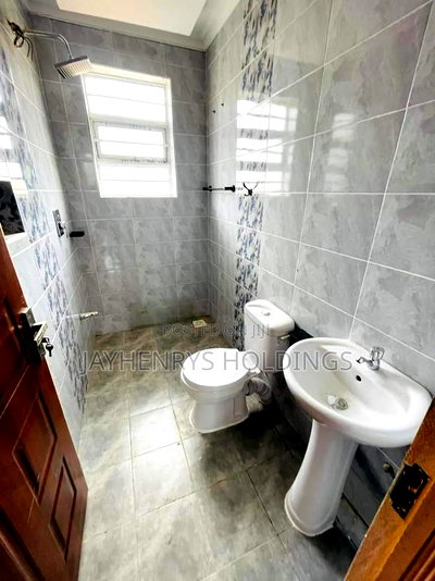 4bdrm Bungalow in Mugutha, Ruiru for sale - Image 12