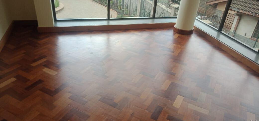5-Ensuite Townhouse with Study & DSQ in Exclusive 3-Unit Compound - Lavington