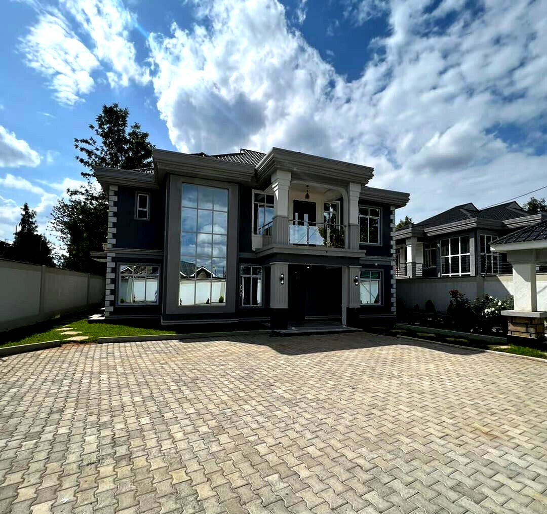 Fully Furnished 4BR Villa with Gazebo – Ngong Rd