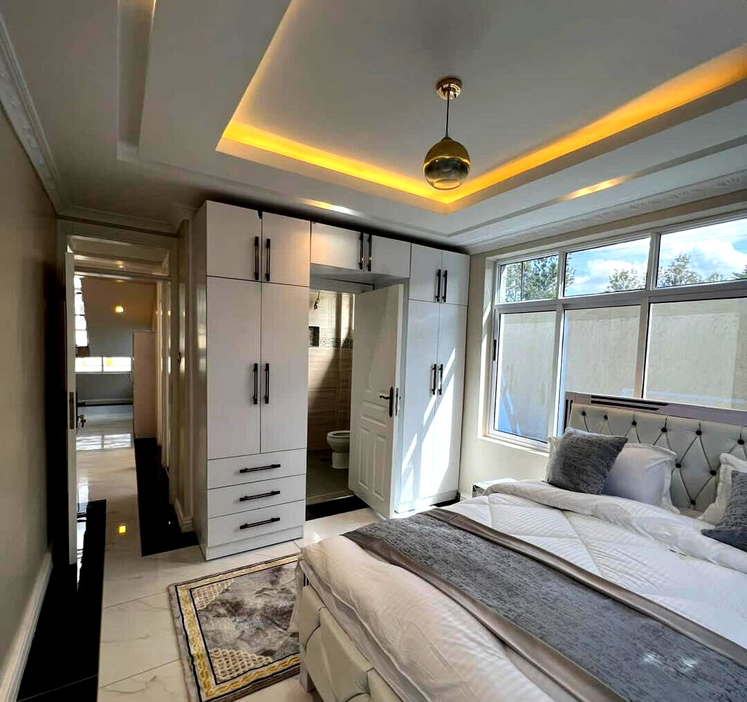 Fully Furnished 4BR Villa with Gazebo – Ngong Rd