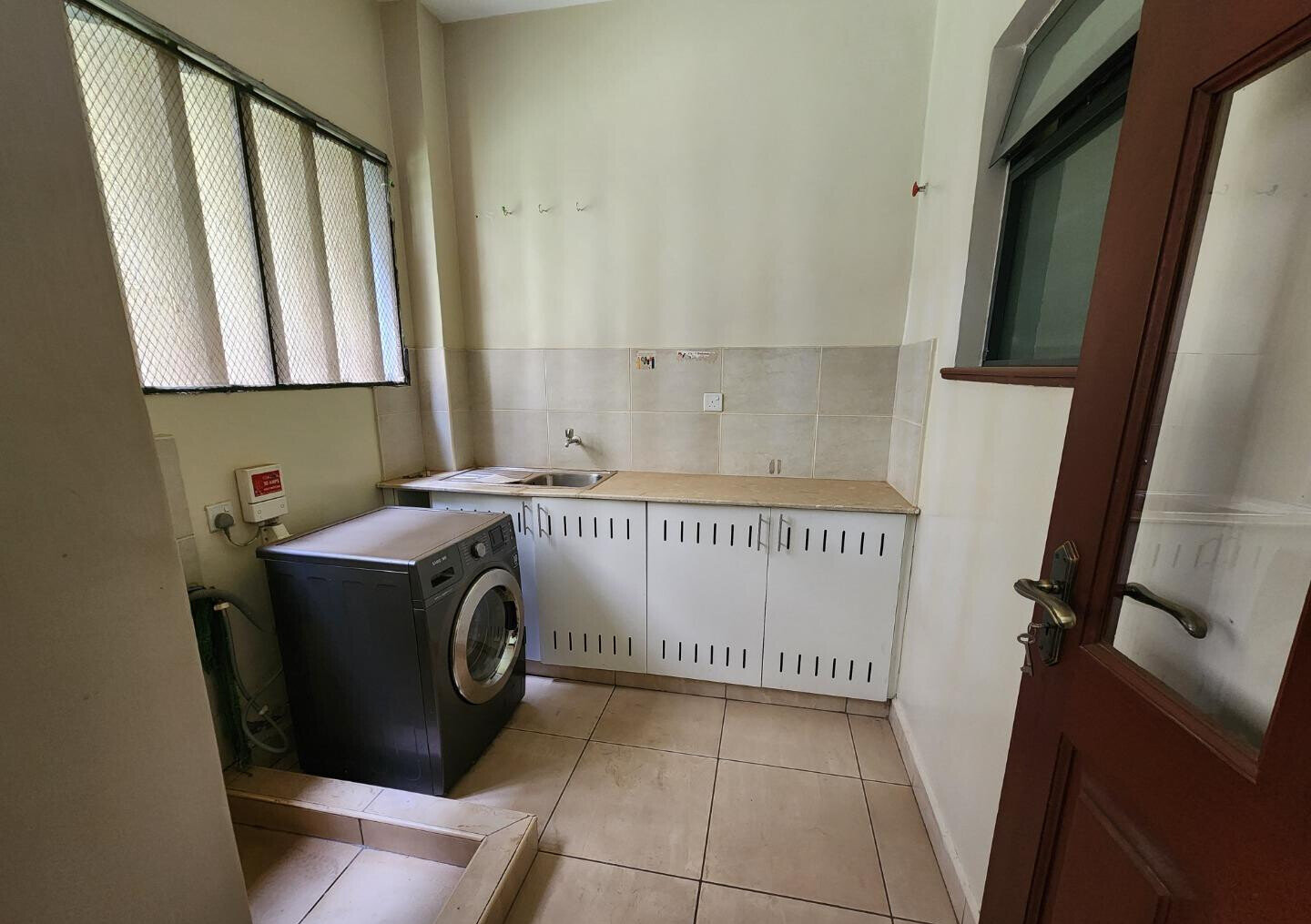 3BR En-Suite with Private Balcony & Garden - Mvuli Road, Westlands