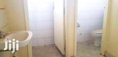 Godowns/Storage to Let - Image 6