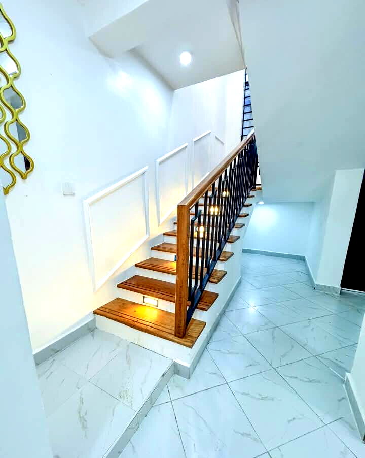 4BR All-Ensuite Townhouse with DSQ & Ready Title - Ruiru Mugutha