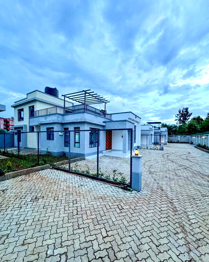 4BR All-Ensuite Townhouse with DSQ & Ready Title - Ruiru Mugutha