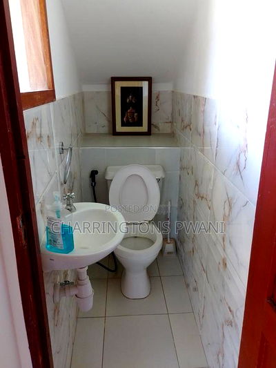 Furnished 4bdrm Duplex in Diani for sale - Image 16