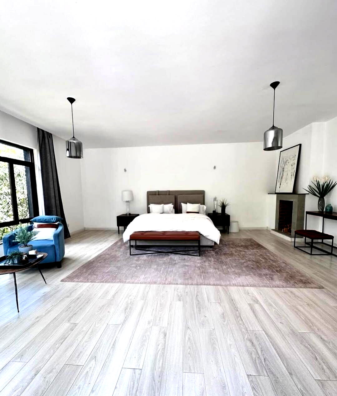 5-Bed Townhouse with Fireplace & Forest Views – Karen Ololua