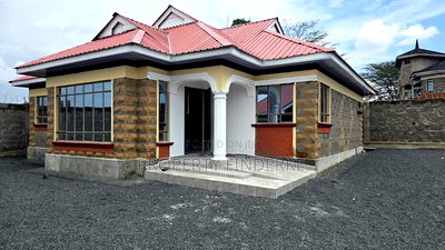 3bdrm Bungalow in Kitengela for sale - Image 1