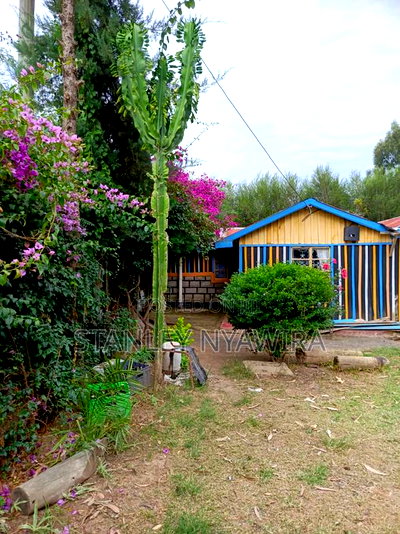 Quarter Acre Plot With House Nanyuki - Image 1