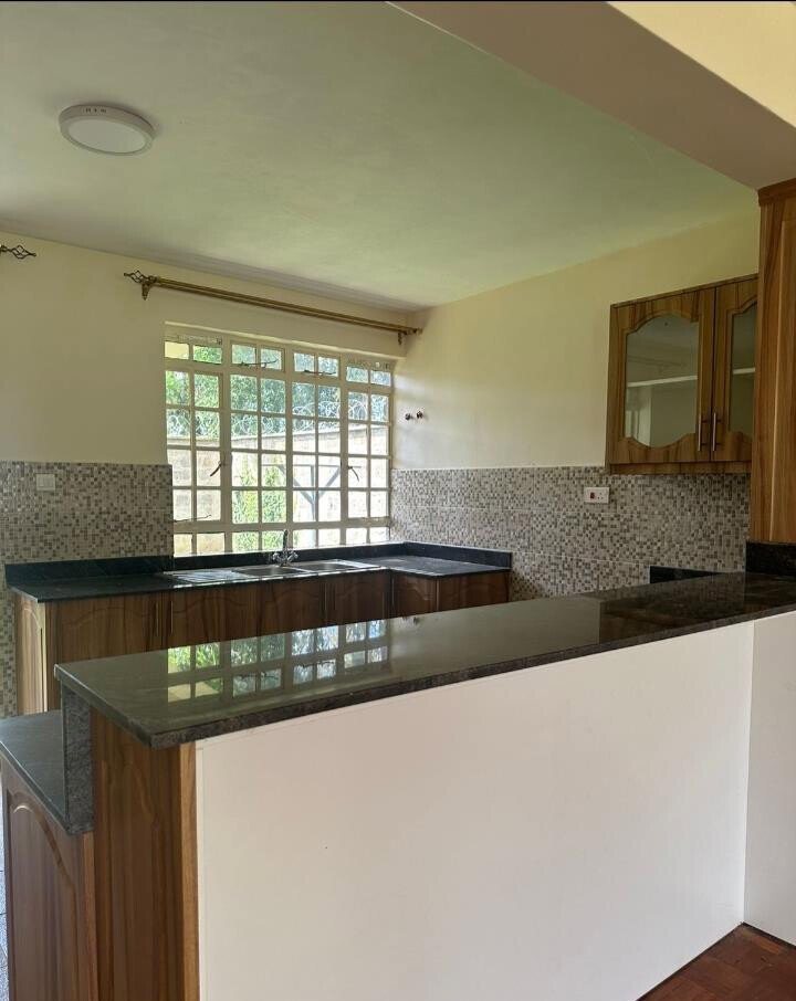 4-Bed Townhouse with DSQ & Mt Kenya Views - Nanyuki