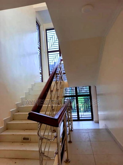 4bdrm House in Thome Estate, Roysambu for rent - Image 12