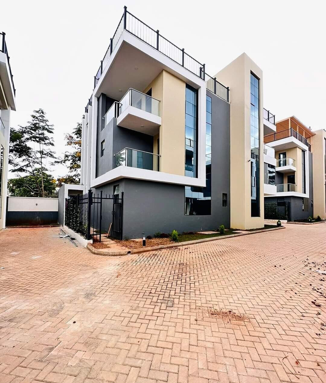 New 4-Bed Townhouse Plus DSQ in Gated Community - Lavington