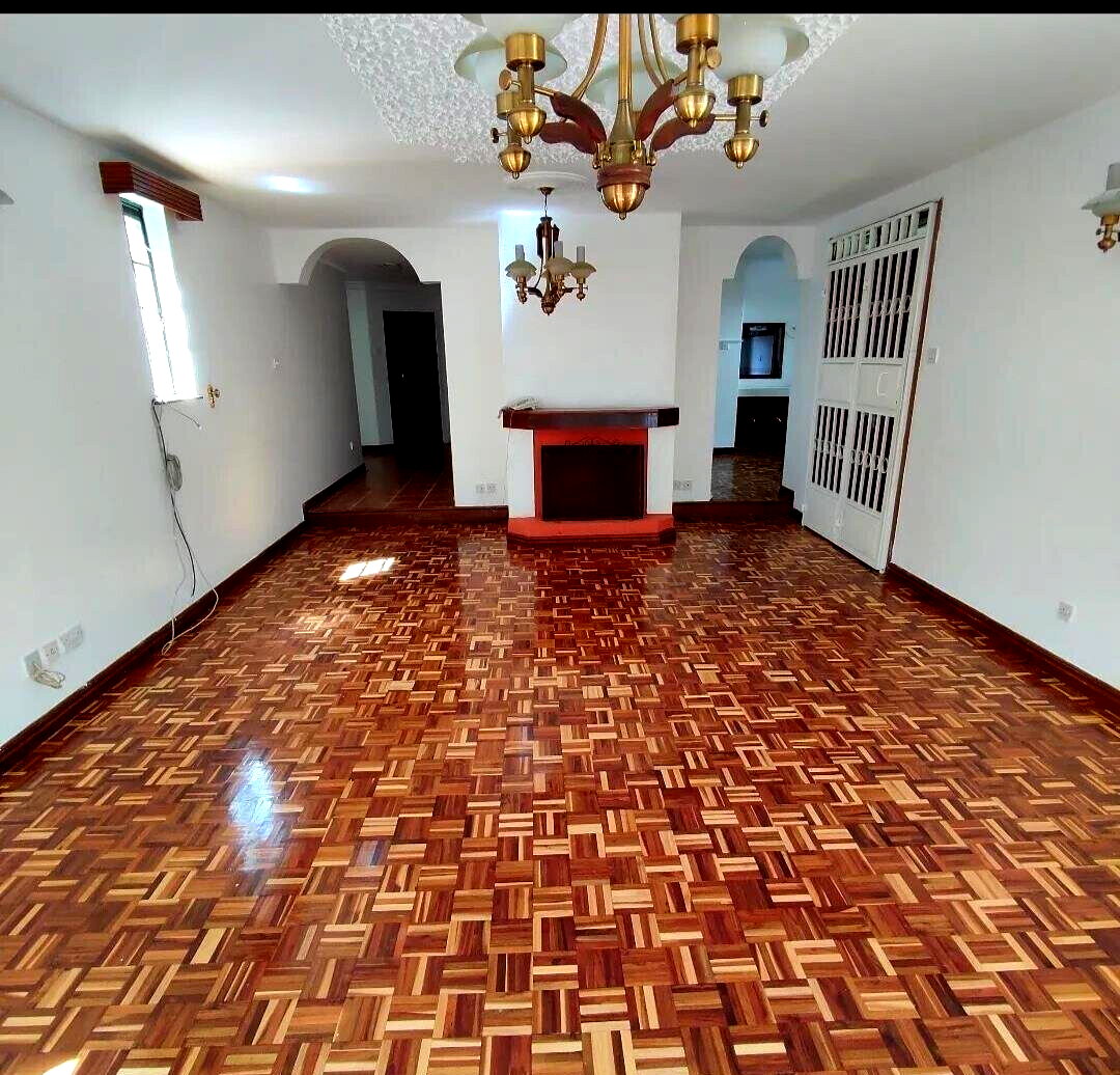 4-Bed Townhouse with Fireplace & Staff Quarters - Lavington