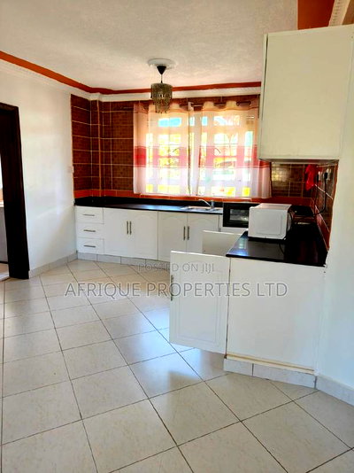 Furnished 2bdrm House in Runda for rent - Image 4