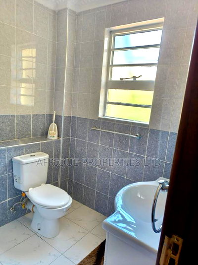 Furnished 2bdrm House in Runda for rent - Image 6