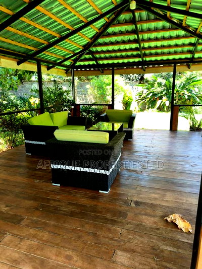 Furnished 2bdrm House in Runda for rent - Image 13