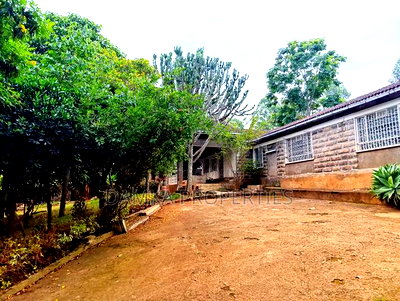 4bdrm Bungalow in Milimani, Nakuru Town East for sale - Image 1