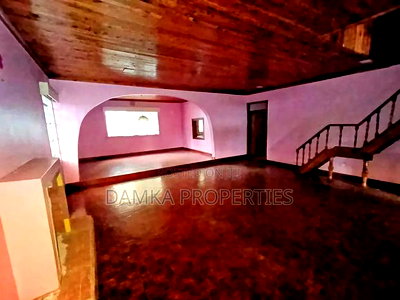 4bdrm Bungalow in Milimani, Nakuru Town East for sale - Image 4