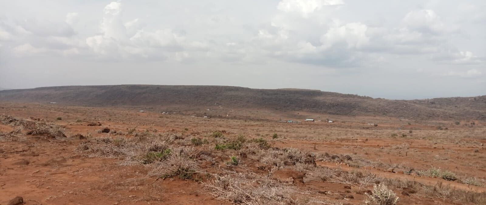 1 Acre Garden Plot with Parking - Ngong