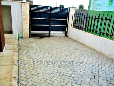 4bdrm Townhouse/Terrace in South C for sale - Image 3