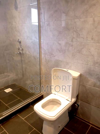 6bdrm Townhouse / Terrace in Lavington Green for rent - Image 11