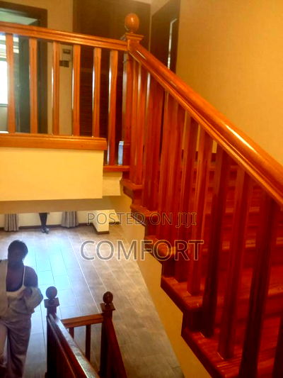 6bdrm Townhouse / Terrace in Lavington Green for rent - Image 4