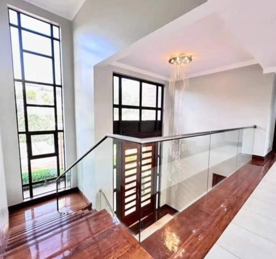 5-Ensuite Villa with Pool on 0.5-Acre – Karen, Nairobi