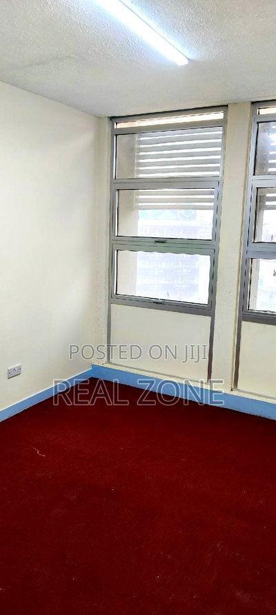 Office to Let in Nairobi Town - Image 1