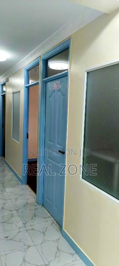 Office to Let in Nairobi Town - Image 2