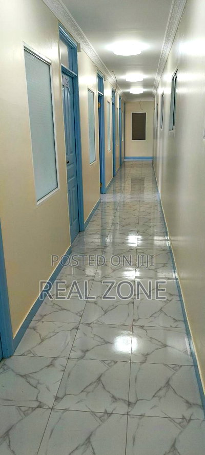 Office to Let in Nairobi Town - Image 3