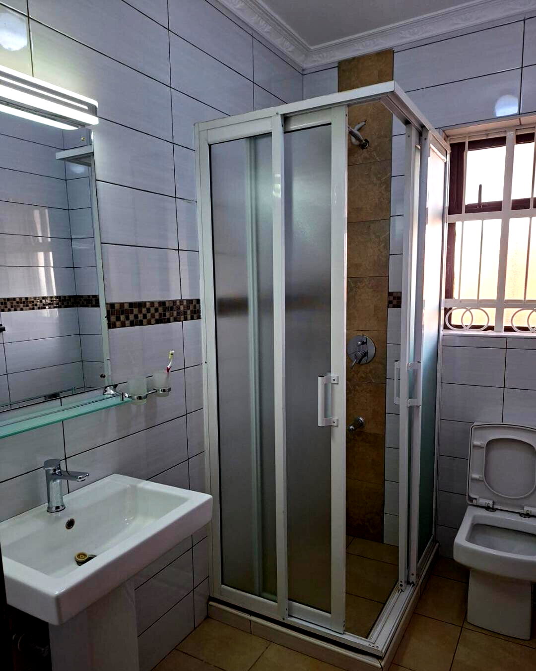 7BR Muthaiga Home with Garden