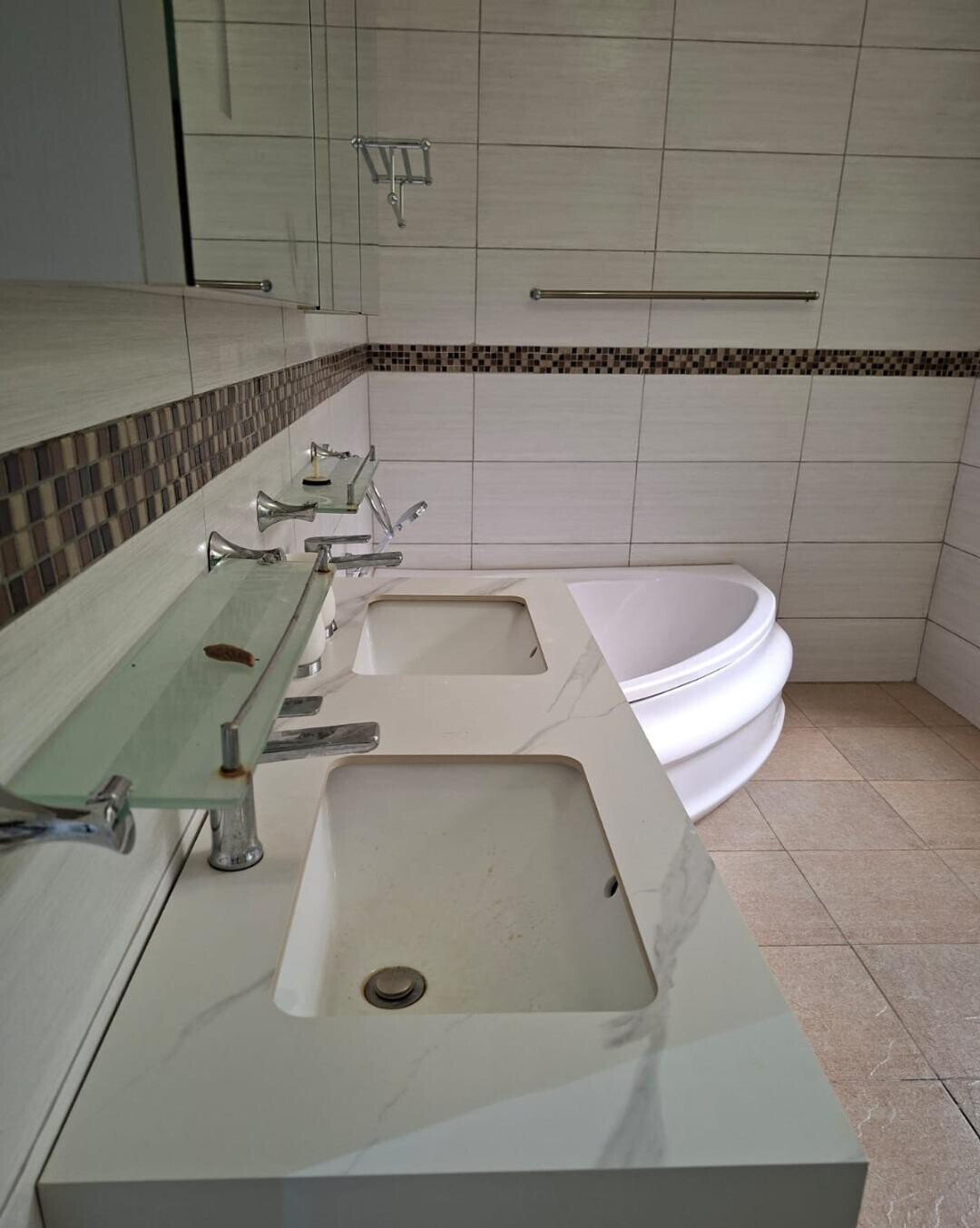 7BR Muthaiga Home with Garden