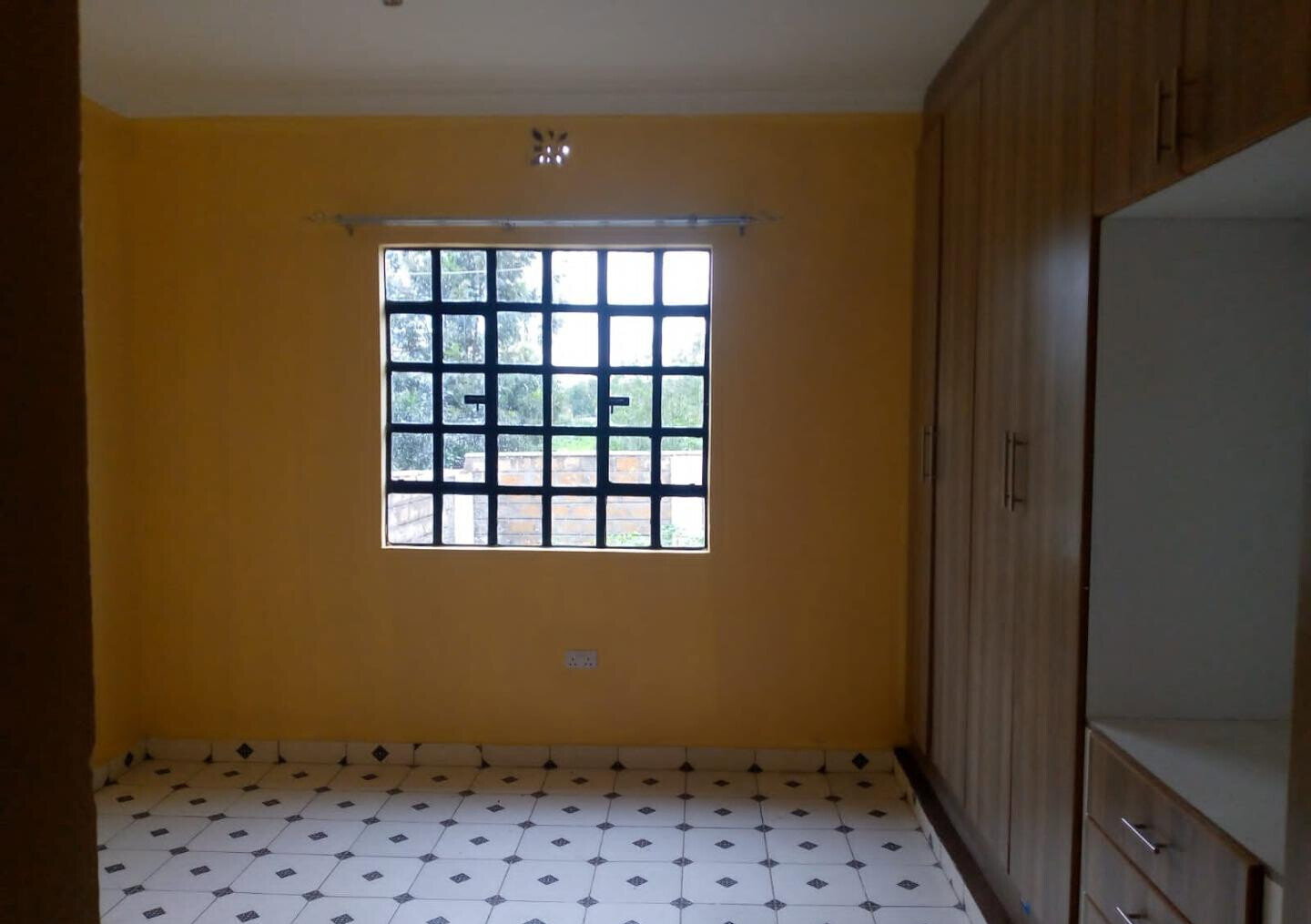 Newly Built 3BR En-Suite Townhouse on 1/8 Acre - Kiserian