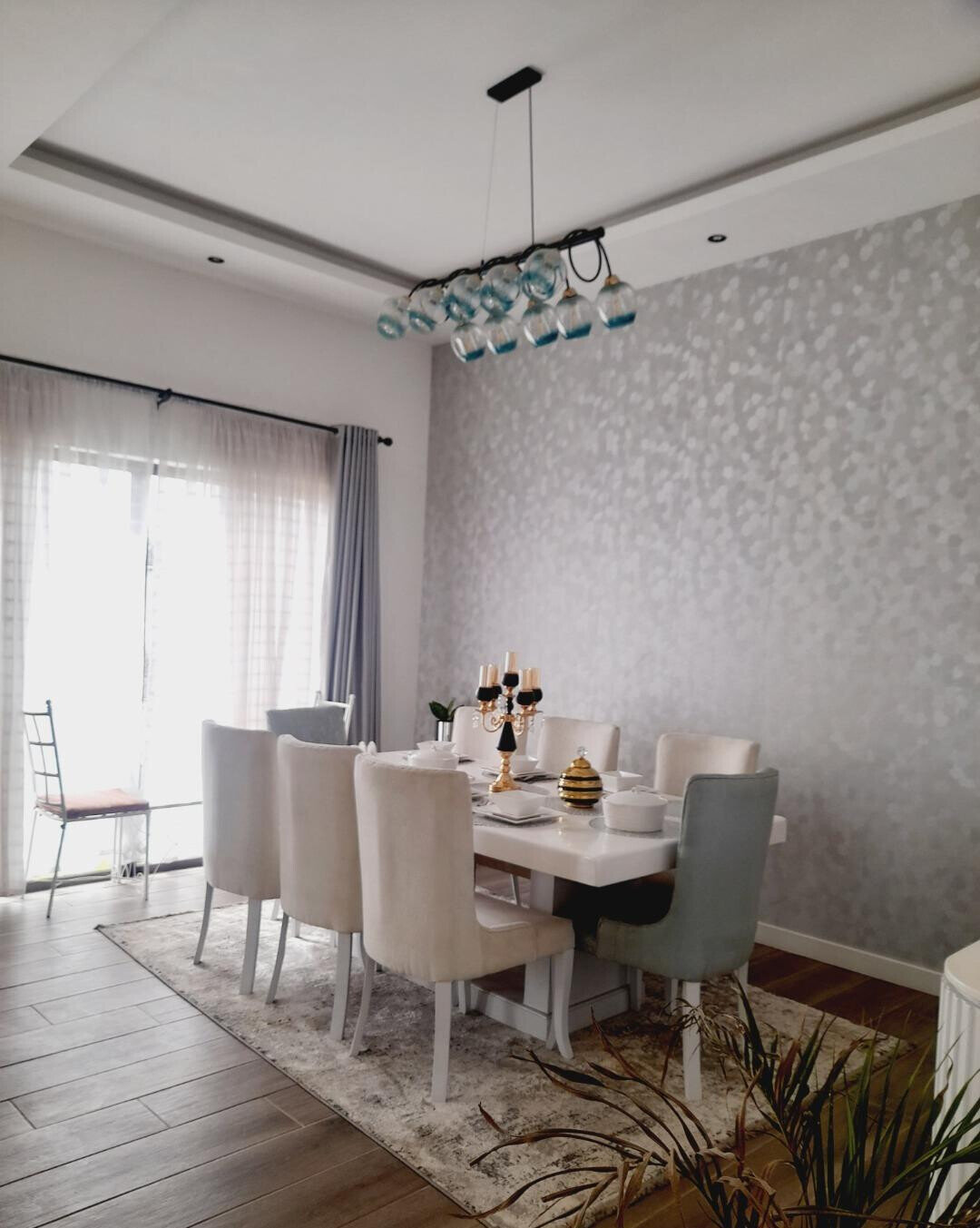 6BR Townhouse with DSQ & Clubhouse Access - South C