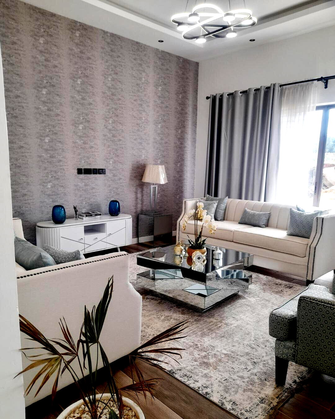 6BR Townhouse with DSQ & Clubhouse Access - South C