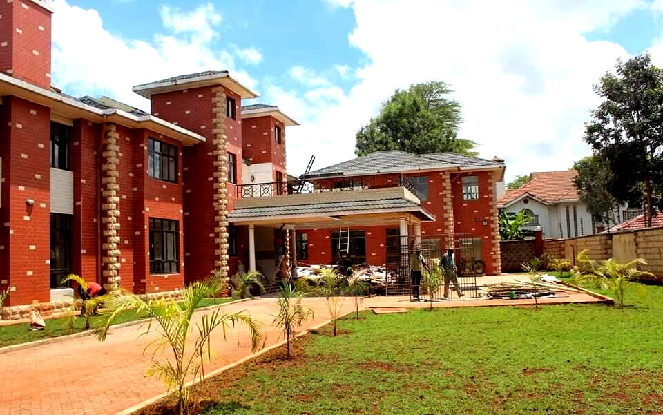6-Bedroom Private Retreat with Clubhouse & Pool – Karen Hardy