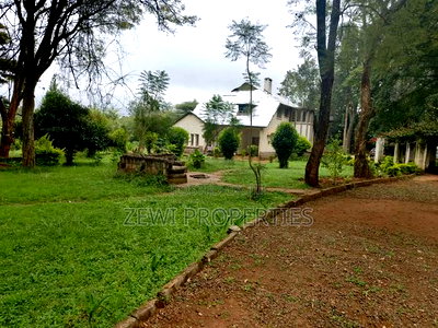 8.5 Acres Karen - Image 12